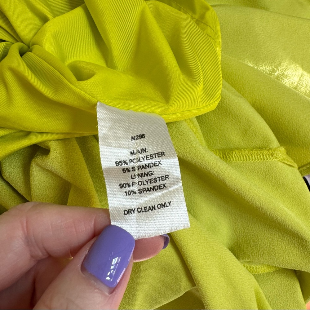 Slate & Willow Open Back Maxi Dress Lime Green Size Large - Picture 6 of 6